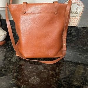 Madewell, medium transport tote in English saddle color